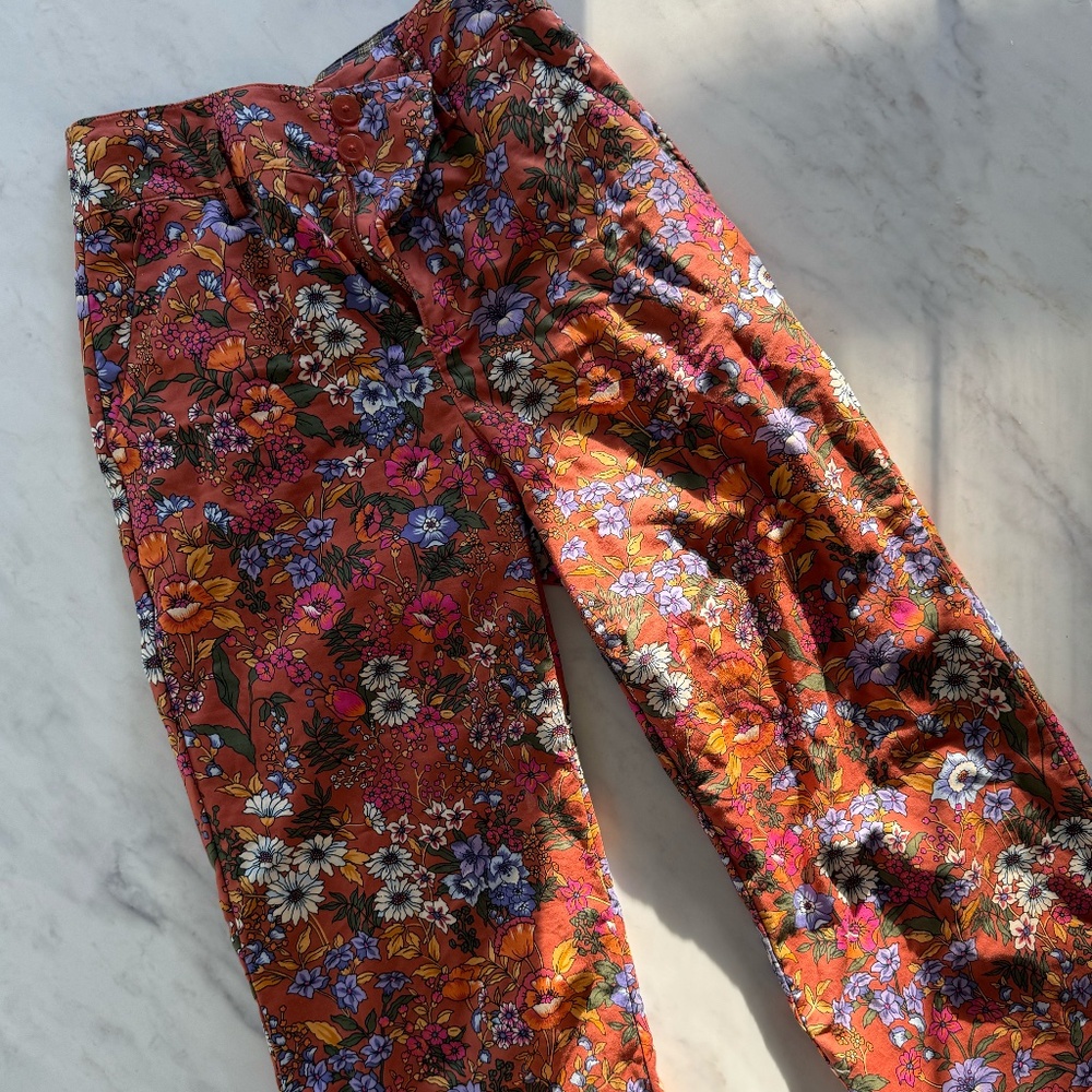 Mauve Rust Floral Capris from Anthropologie